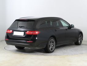 Mercedes-Benz E - 2017