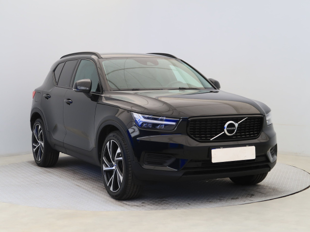 Volvo XC40 2021
