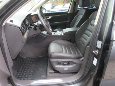 Volkswagen Touareg - 2019
