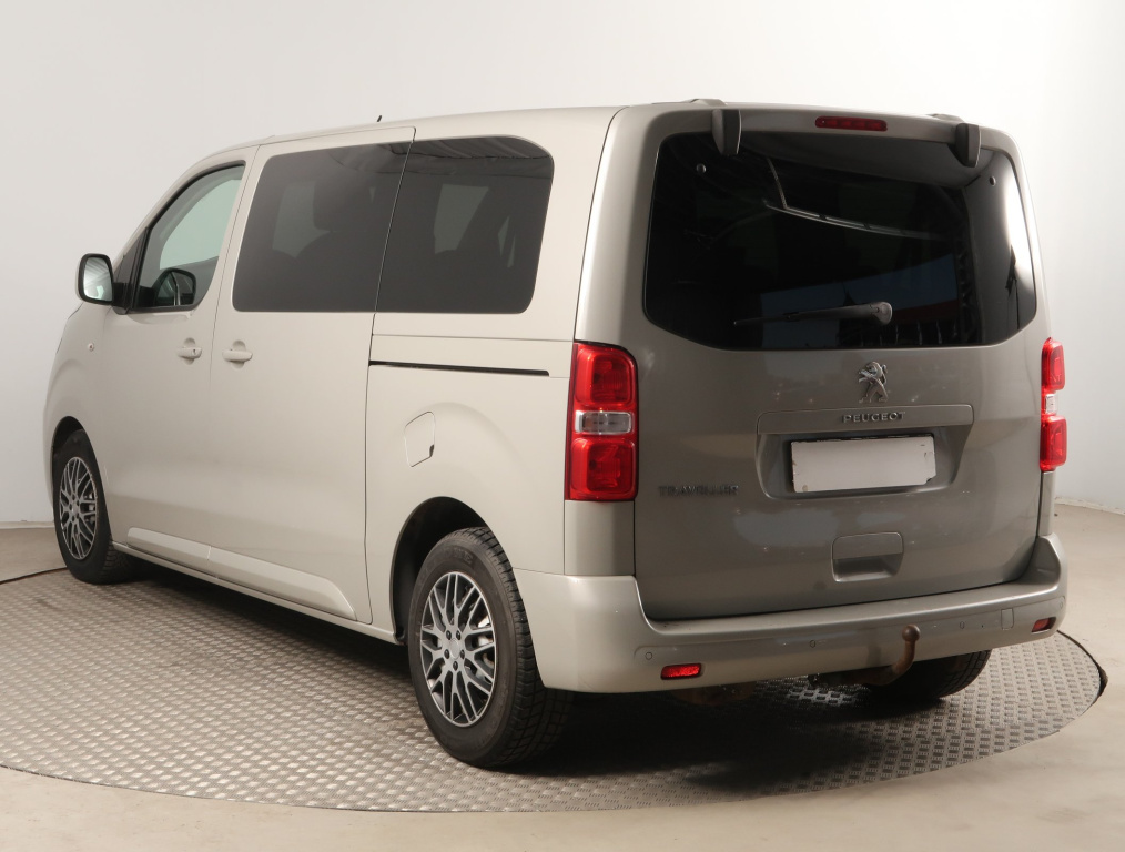 Peugeot Traveller