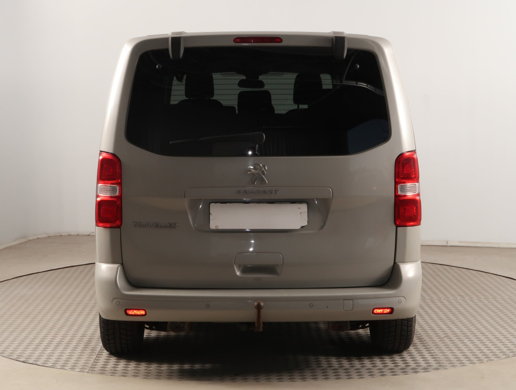 Peugeot Traveller