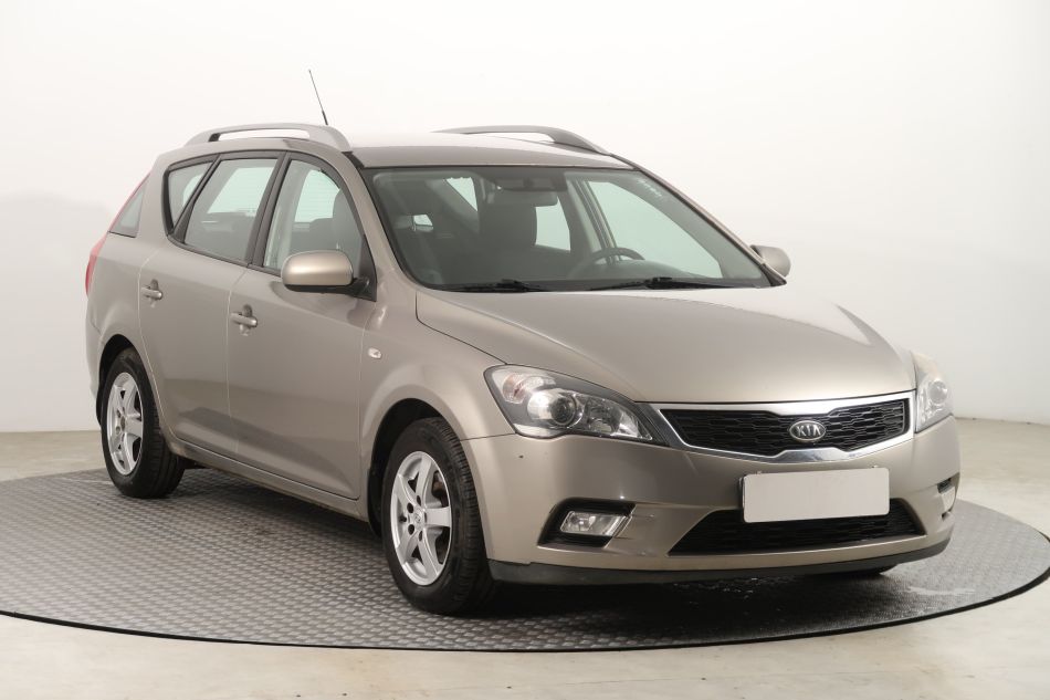 Kia Ceed - 2011