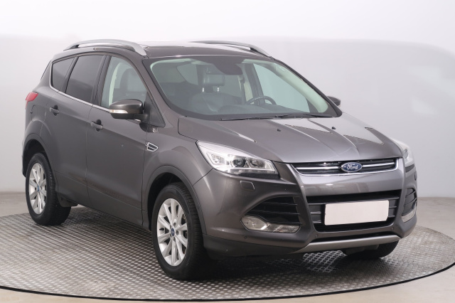 Ford Kuga, 2015