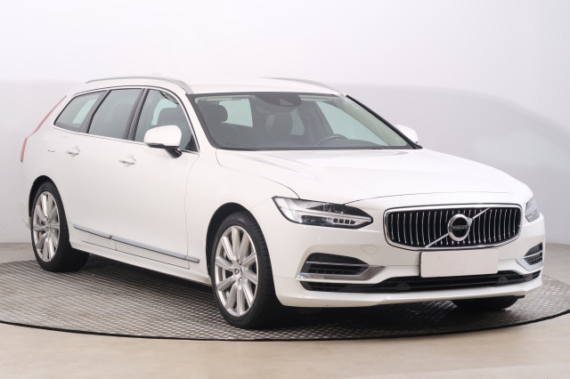Volvo V90 2020