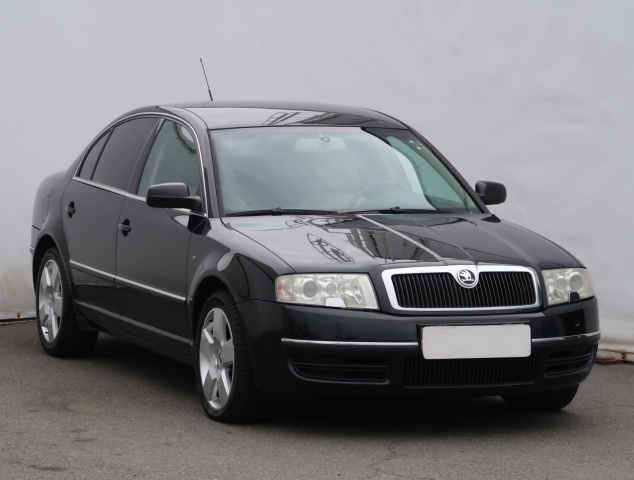 Škoda Superb 2004