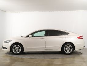 Ford Mondeo - 2015
