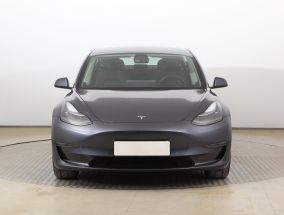 Tesla Model 3 - 2021