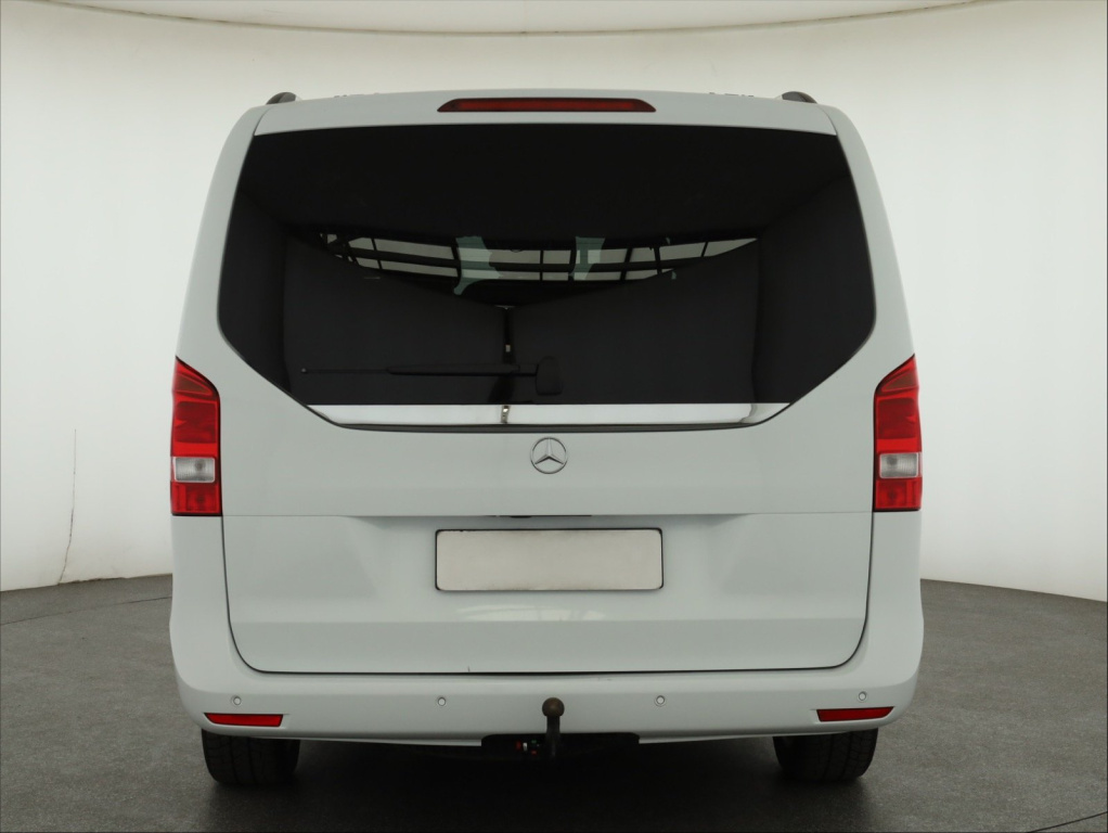 Mercedes-Benz V
