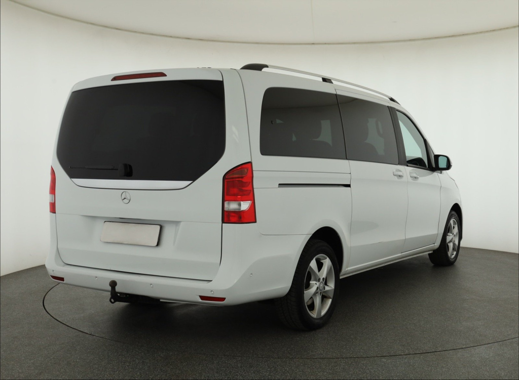 Mercedes-Benz V