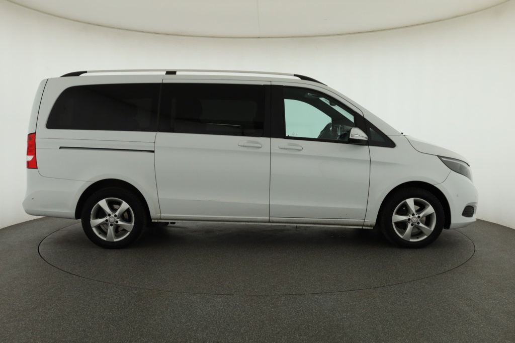 Mercedes-Benz V