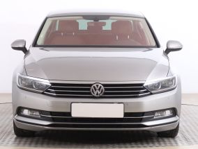 Volkswagen Passat - 2014