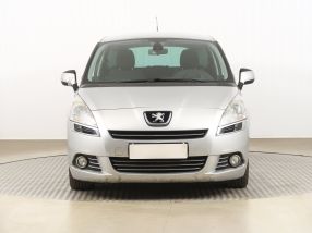 Peugeot 5008 - 2012