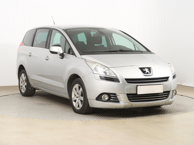 Peugeot 5008 2012