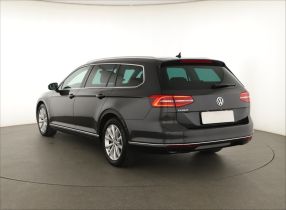 Volkswagen Passat - 2018