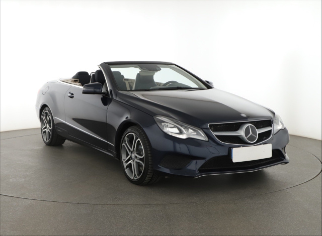 Mercedes-Benz E 2016