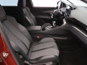 Peugeot 5008 - 2021