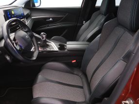 Peugeot 5008 - 2021