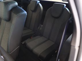 Peugeot 5008 - 2021