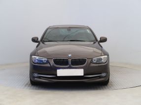 BMW 3 - 2011