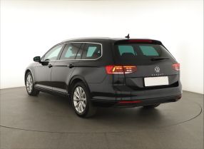 Volkswagen Passat - 2020