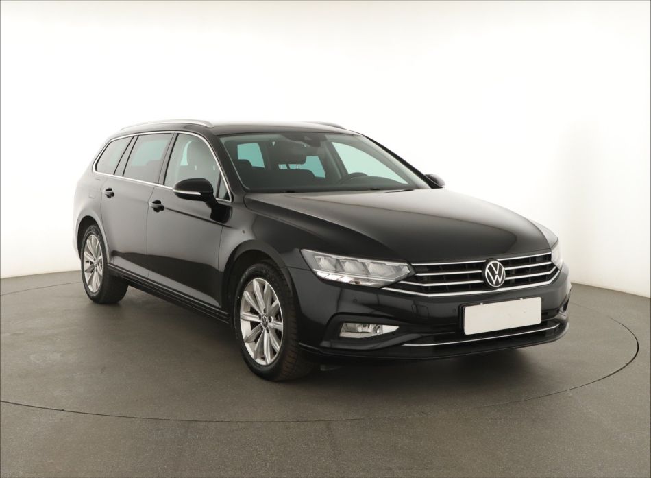 Volkswagen Passat - 2020