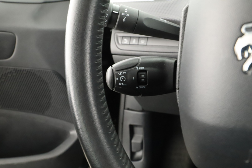 Peugeot 2008, 2017