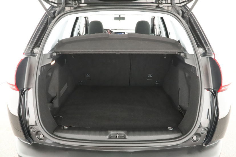 Peugeot 2008, 2017