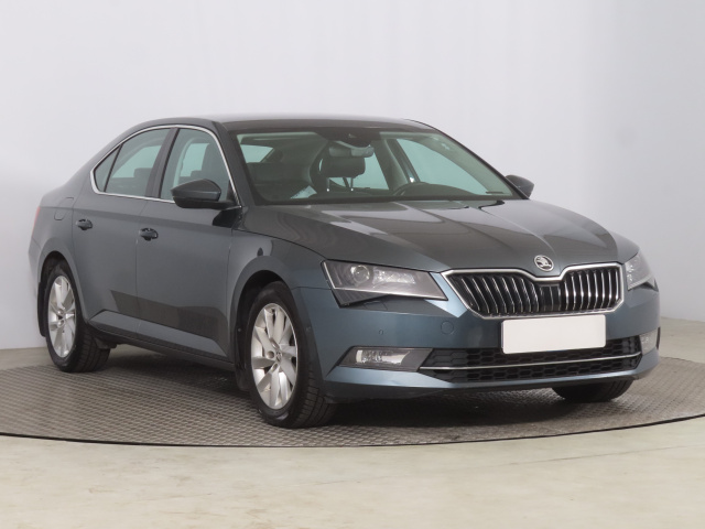 Škoda Superb 2018