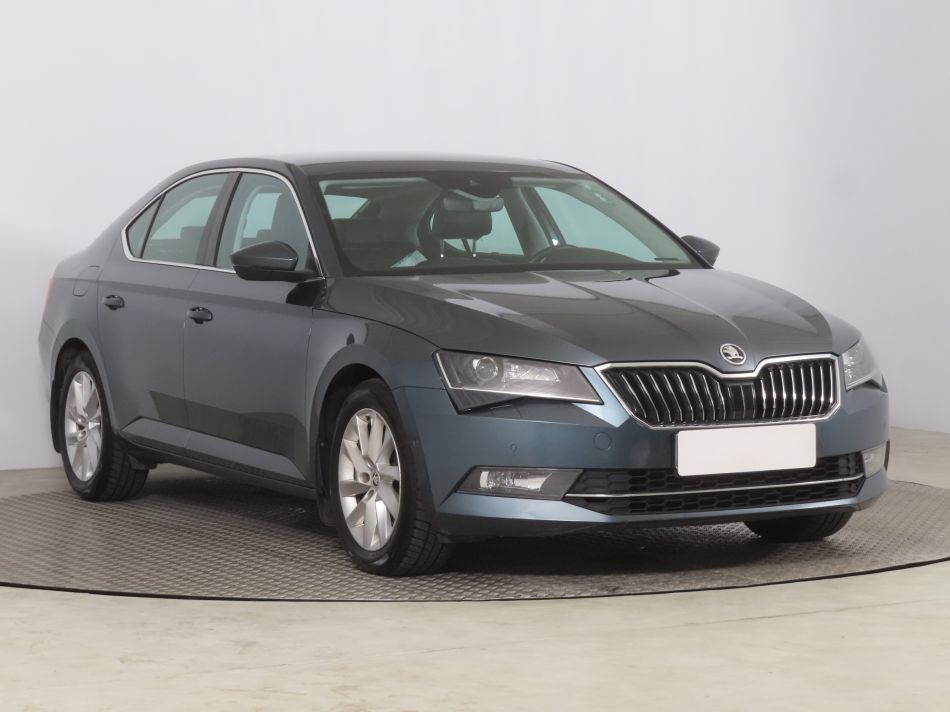 Skoda Superb - 2018