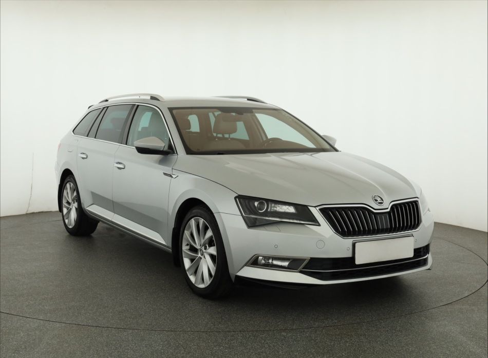 Skoda Superb - 2016