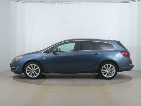 Opel Astra - 2015
