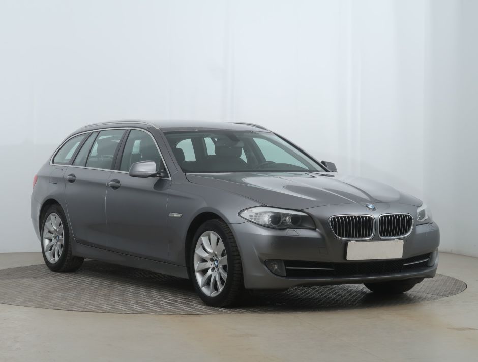 BMW 5 - 2013