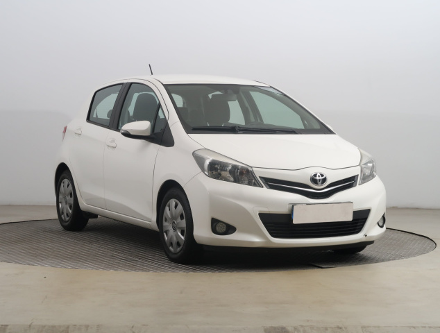 Toyota Yaris, 2012