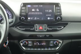 Hyundai i30 - 2023