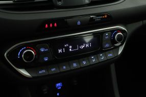 Hyundai i30 - 2023