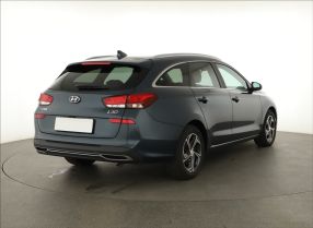 Hyundai i30 - 2023