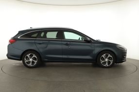 Hyundai i30 - 2023