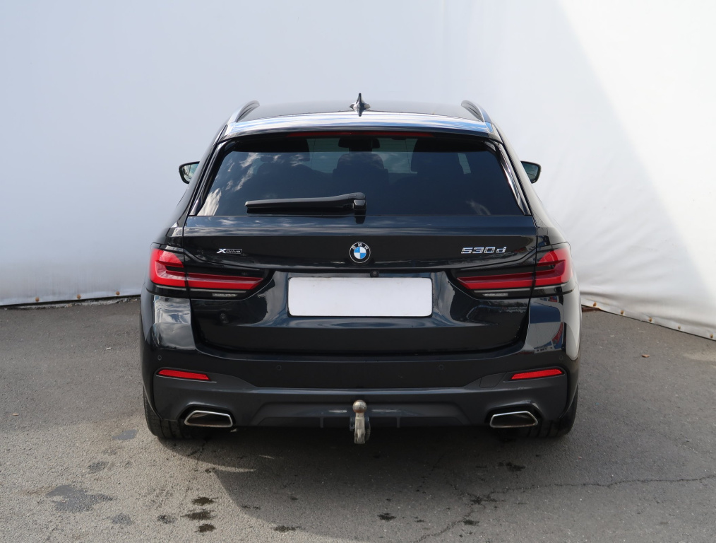 BMW 5