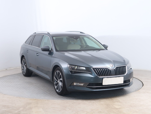 Škoda Superb 2019