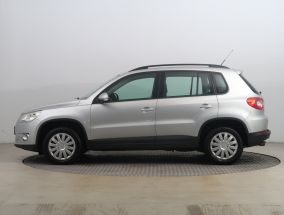 Volkswagen Tiguan - 2011
