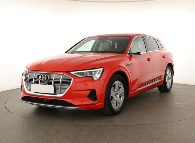 Audi e-tron 55 quattro e-tron 55 quattro