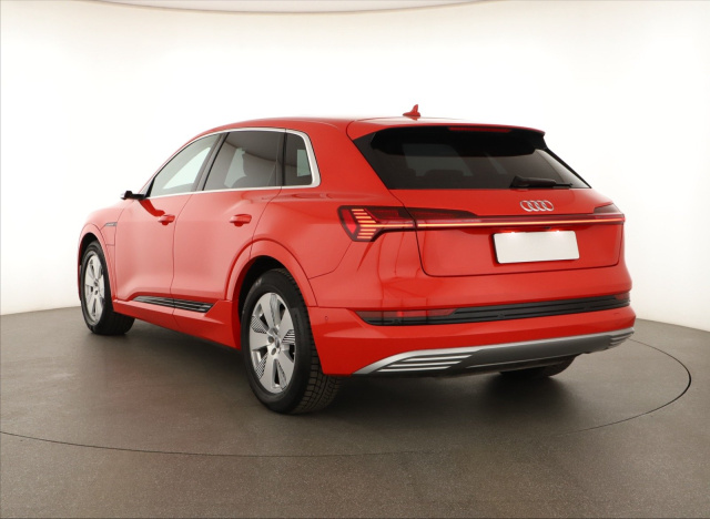 Audi e-tron 55 quattro e-tron 55 quattro