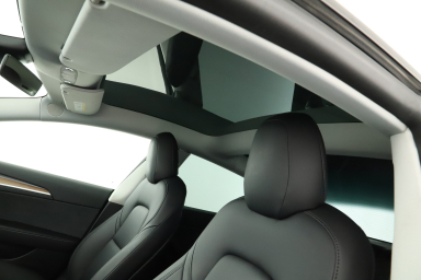 Tesla Model 3 - 2021