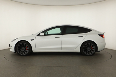 Tesla Model 3 - 2021