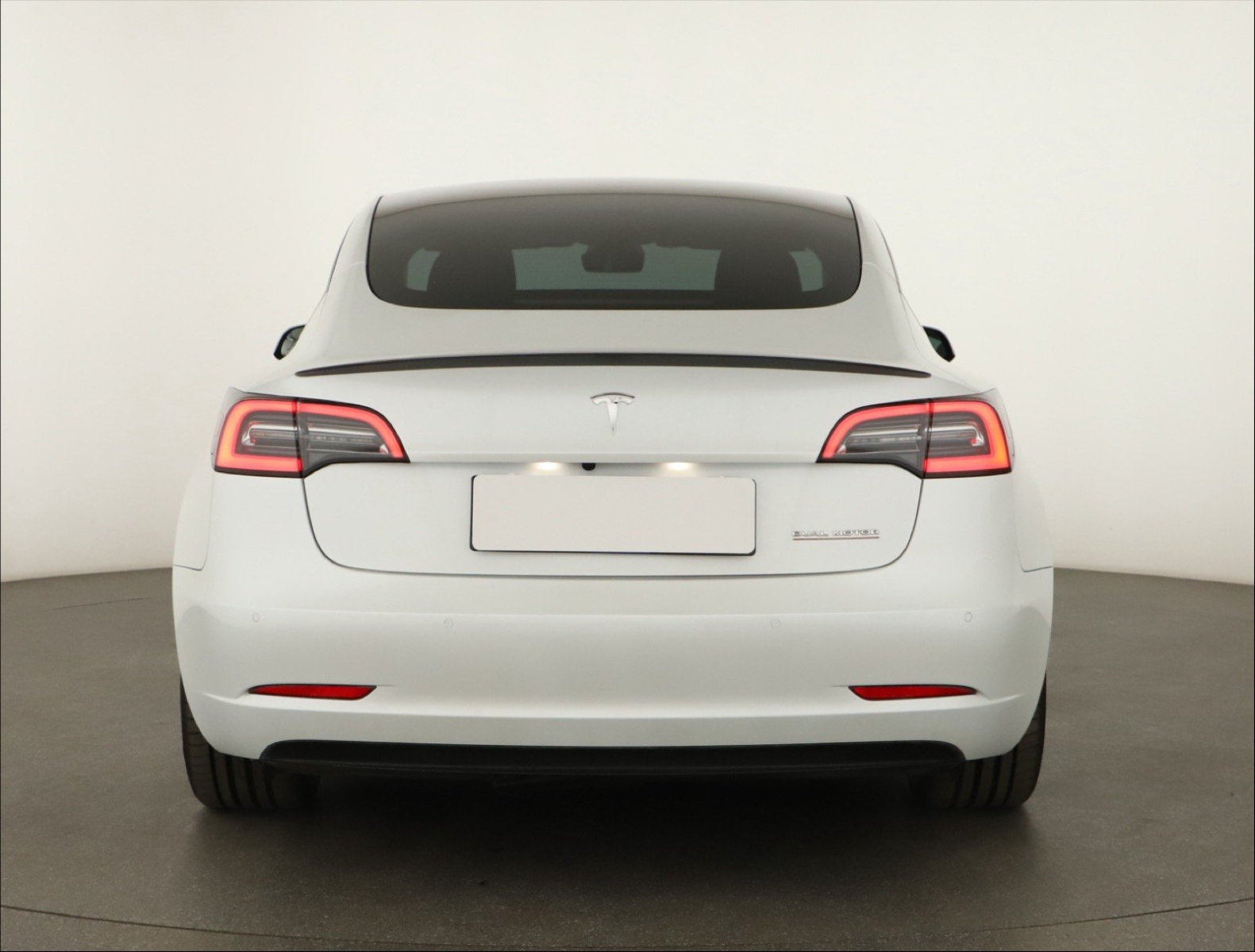 Tesla Model 3 - 2021
