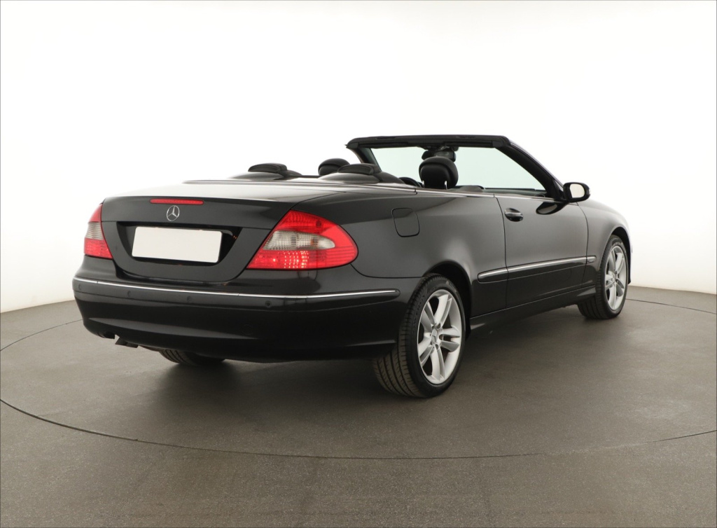 Mercedes-Benz CLK