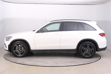 Mercedes-Benz GLC - 2020
