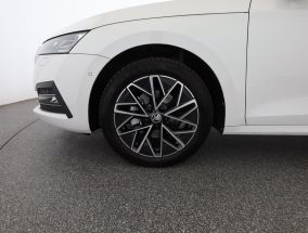 Škoda Octavia - 2024