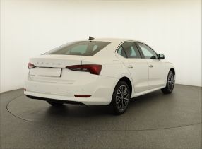 Škoda Octavia - 2024