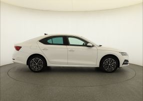 Škoda Octavia - 2024